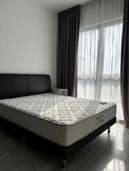 Lakeville (D22), Condominium #576352051